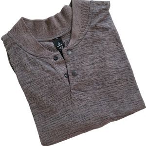 NWT Lululemon Metal Vent Breathe Polo Graphite Gray / Lunar Rock - Size Large